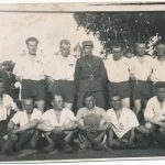 Juniorzy biją Oldboy'ów w 1945 r.